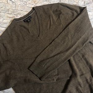 Banana Republic Extra Fine Merino V Neck Sweater